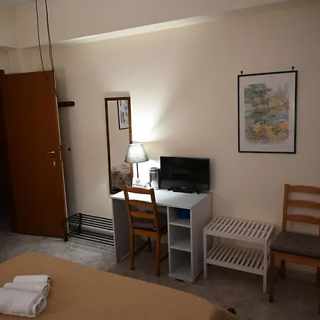 Castello Di Sotto מילאצו